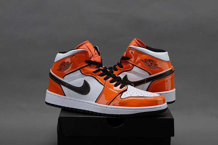 2021 Women Air Jordan 1 Retro White Orange Black Shoes